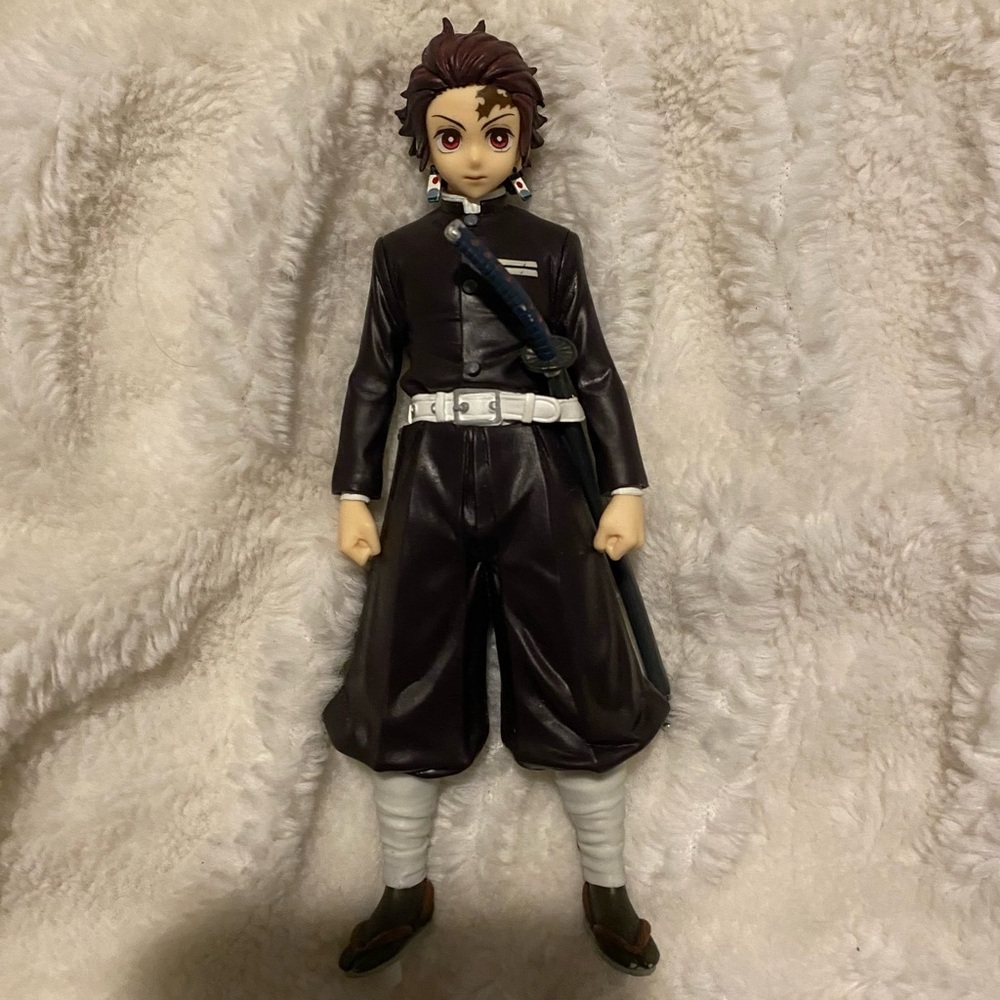 *BUNDLE FOR DEAL* Tanjiro Demon Slayer Anime Figure